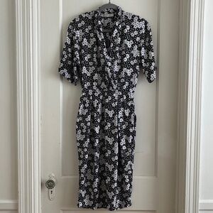 Vintage 80s Does 40s Ms. Chaus Black & White Floral Rayon Dress XS